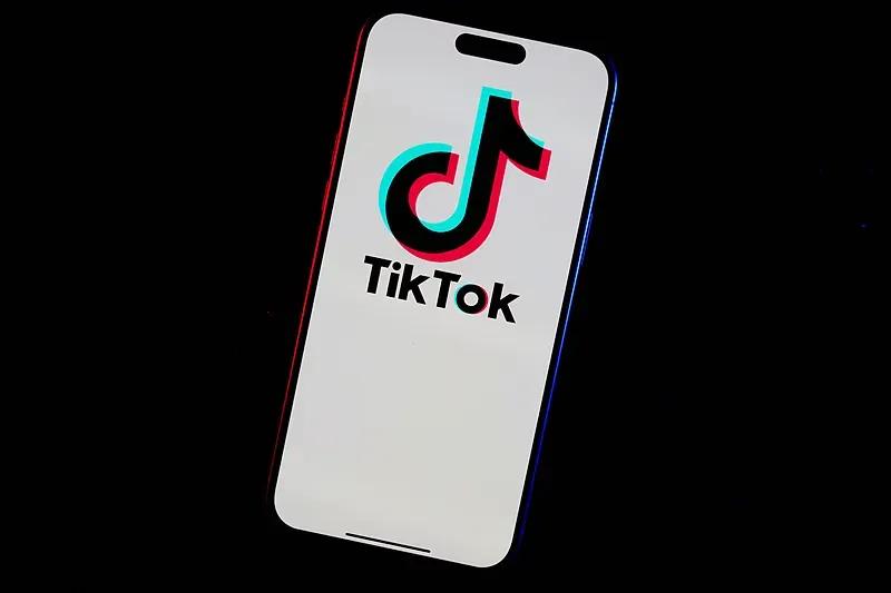 字少事大：TikTok停止在美服务。
“我们很遗憾，美国针对TikTok的相关法