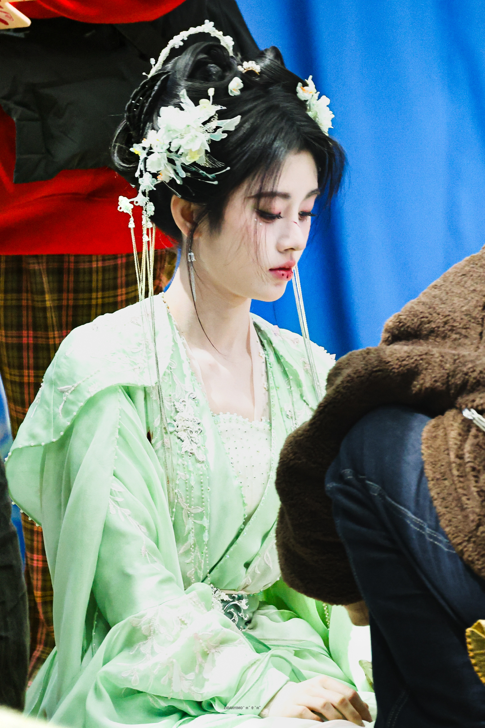 战损小花仙-🍃鞠婧祎姜黎非