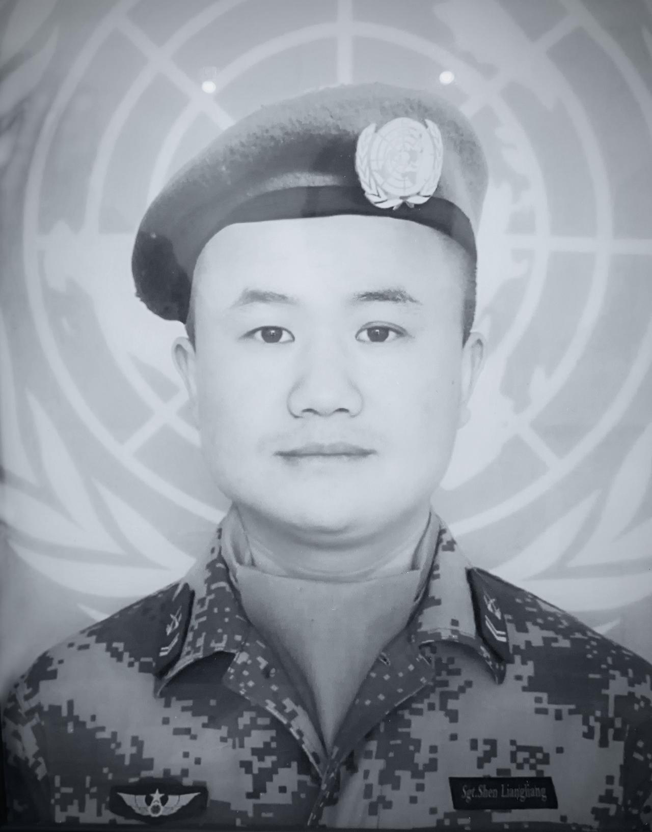 他用37秒拯救了上百名战友，却把生命永远留在了29岁！

在遥远的西非马里，有一