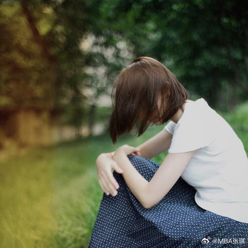 “得”是一种本事，“舍”是一门学问。没有能力的人得不到，没有悟性的人舍不得。痛苦