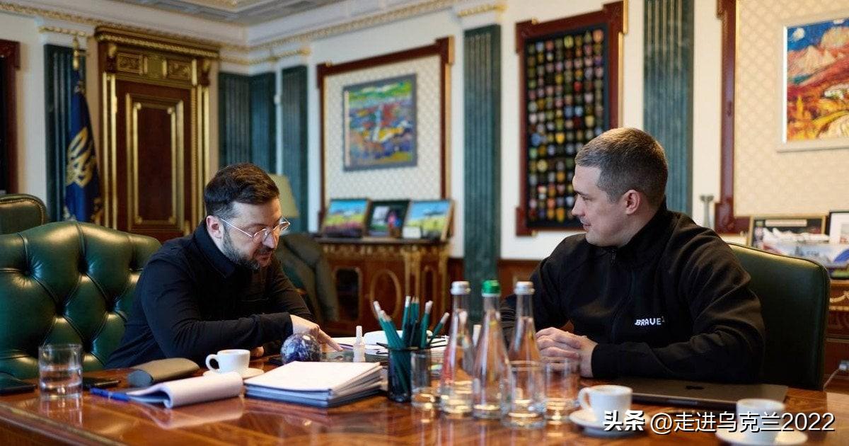 费多罗夫明确回应，是否接受泽连斯基总统提出的相关提议



乌克兰前国防部长费多