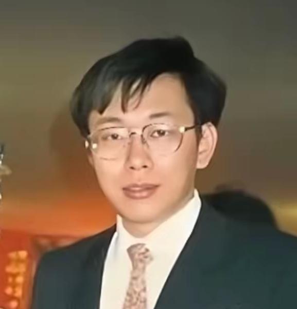 这两个人，真的很像吗？