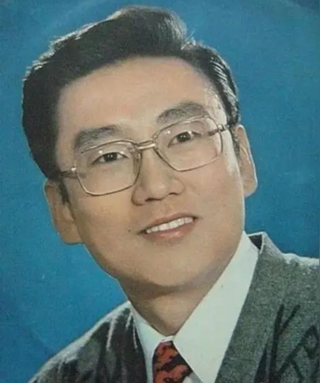 78岁蒋大为近况，个子不高很精神，三个传闻还清白，与李双江相似娱乐 明星