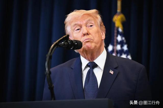 一觉醒来战局改写：伊朗转守为攻，美国开始战略收缩，以色列能撑多久。   据最新消