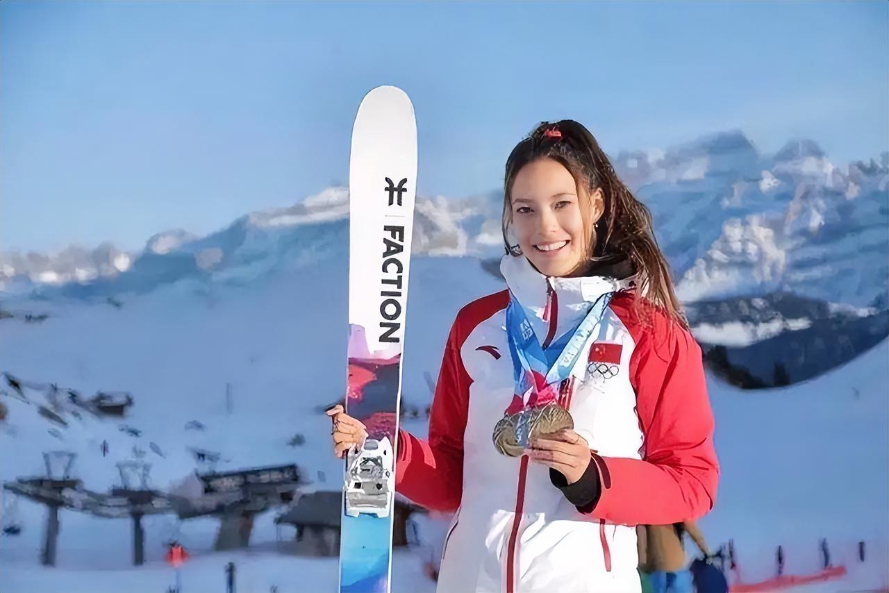 冬奥会历史地位最高的10位中国运动员

1、王濛：4金2银，6枚奖牌，中国冬奥金