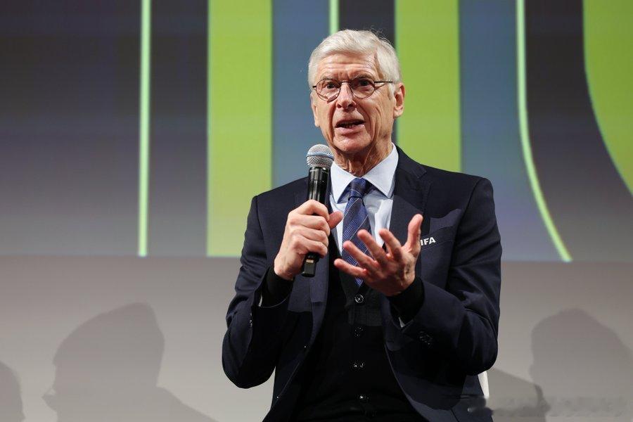 【世界杯48队正合适】国际足联全球足球发展主管温格在美国出席活动时谈及世界杯："