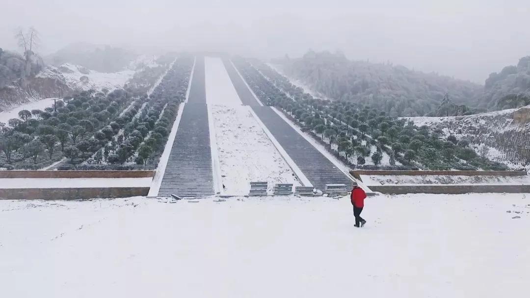 这个地方绝对是湖南常宁市最有开发潜力的一个旅游景区了！只不过可惜的是政府并没有太