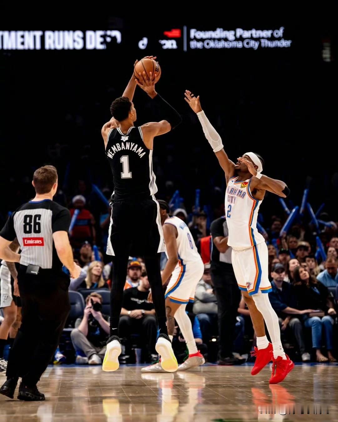 雷霆克星！！！文班亚马替补，马刺单月内三杀雷霆成真神！

说马刺是雷霆的克星真的