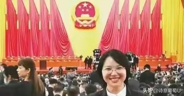 从大山里走出来的杜富国一家兄妹四个，在各自的岗位上都干得特别出色。排雷英雄杜富国