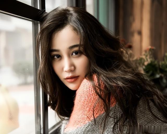 秦霄贤前女友辛雨锡发声，长文揭露情感纠葛最近，娱乐圈再度引发热议，德云社的相声演