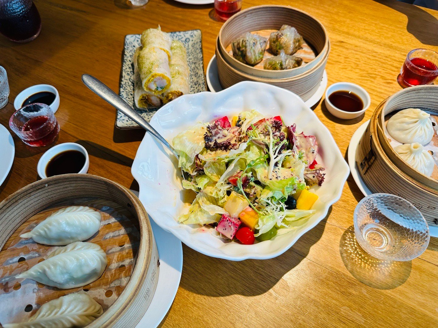 在芜湖本来是没有朋友在的，但南京的朋友可以跨城来相聚[666][酷] ​​​