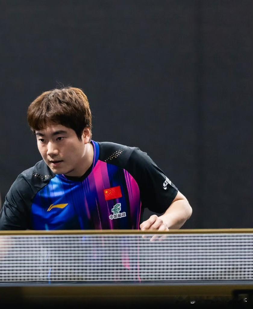 奇迹发生了！
周启豪居然击败了梁靖崑！赛前以为周启豪又要被梁靖崑KO一轮游了呢，