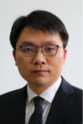 他从农村少年到985校长，这位上海名师立功