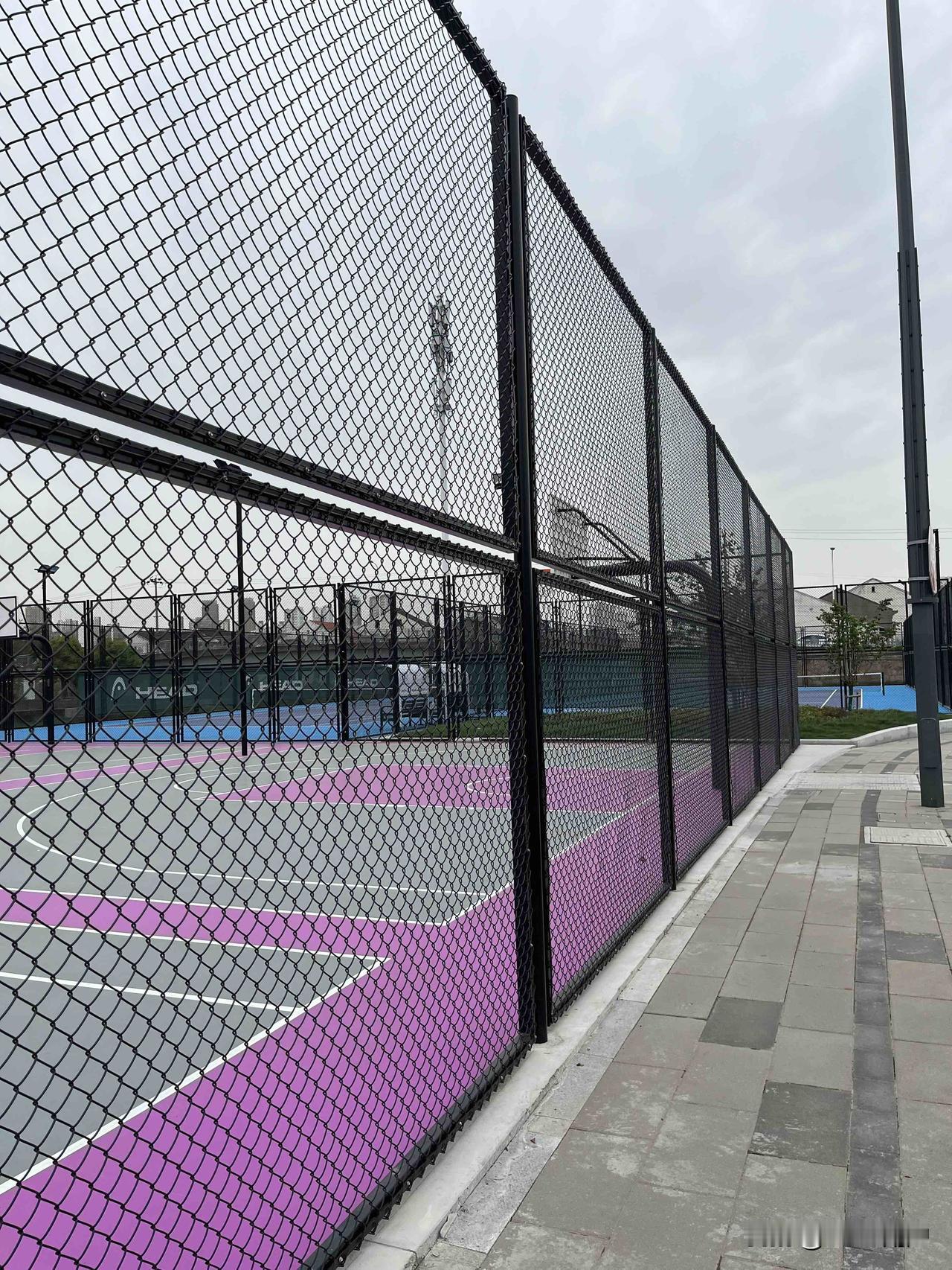 无锡山北以前在大家眼里是偏僻，穷的代名词，在老北塘区时是这样，可是到改成梁溪区之