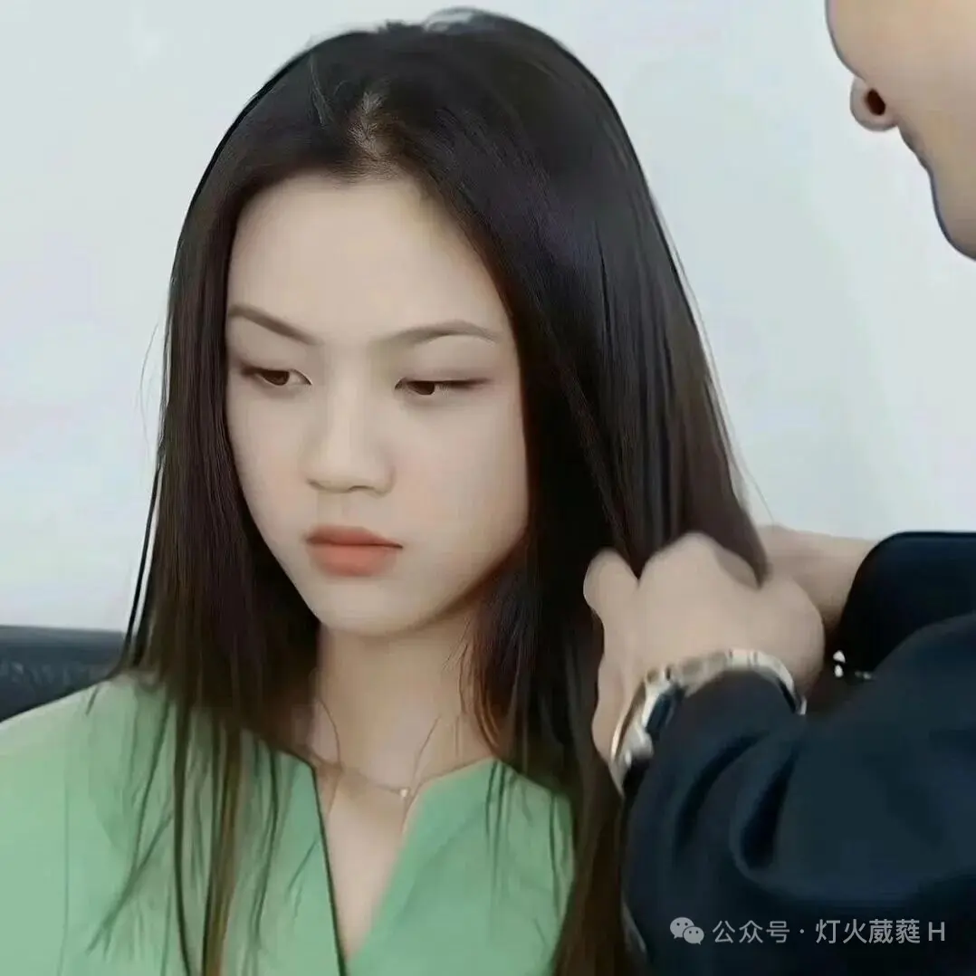 汤唯。
