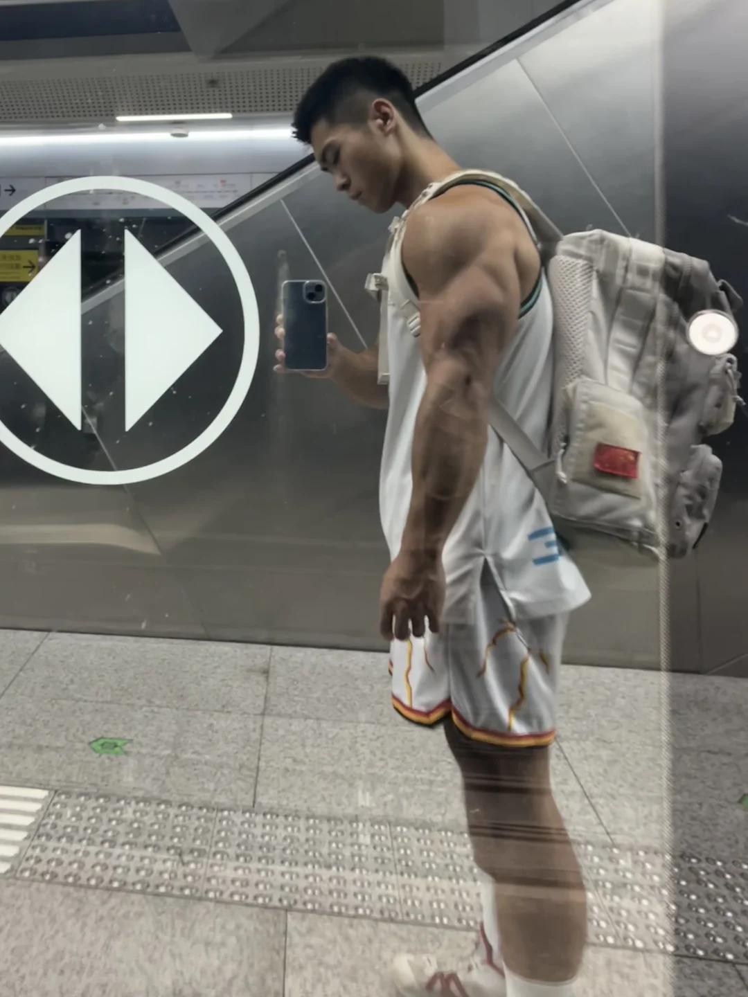 今天是准男大