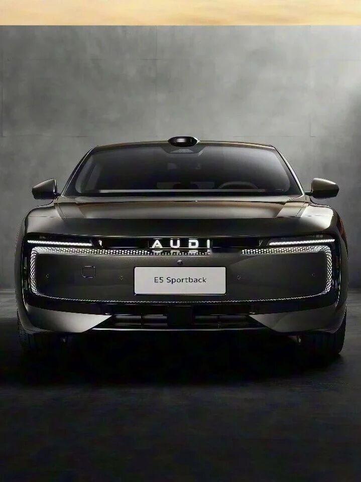 上汽奥迪在12月11日启动AUDI E5软件升级，包括奥迪助手、视觉动效、交互逻