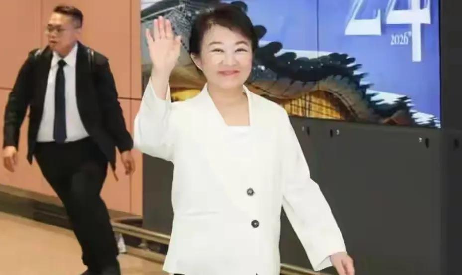 卢秀燕的搭档郑照新确认将在9月2日赴陆，是否将会重演饶庆铃事件？郑照新回应来了！