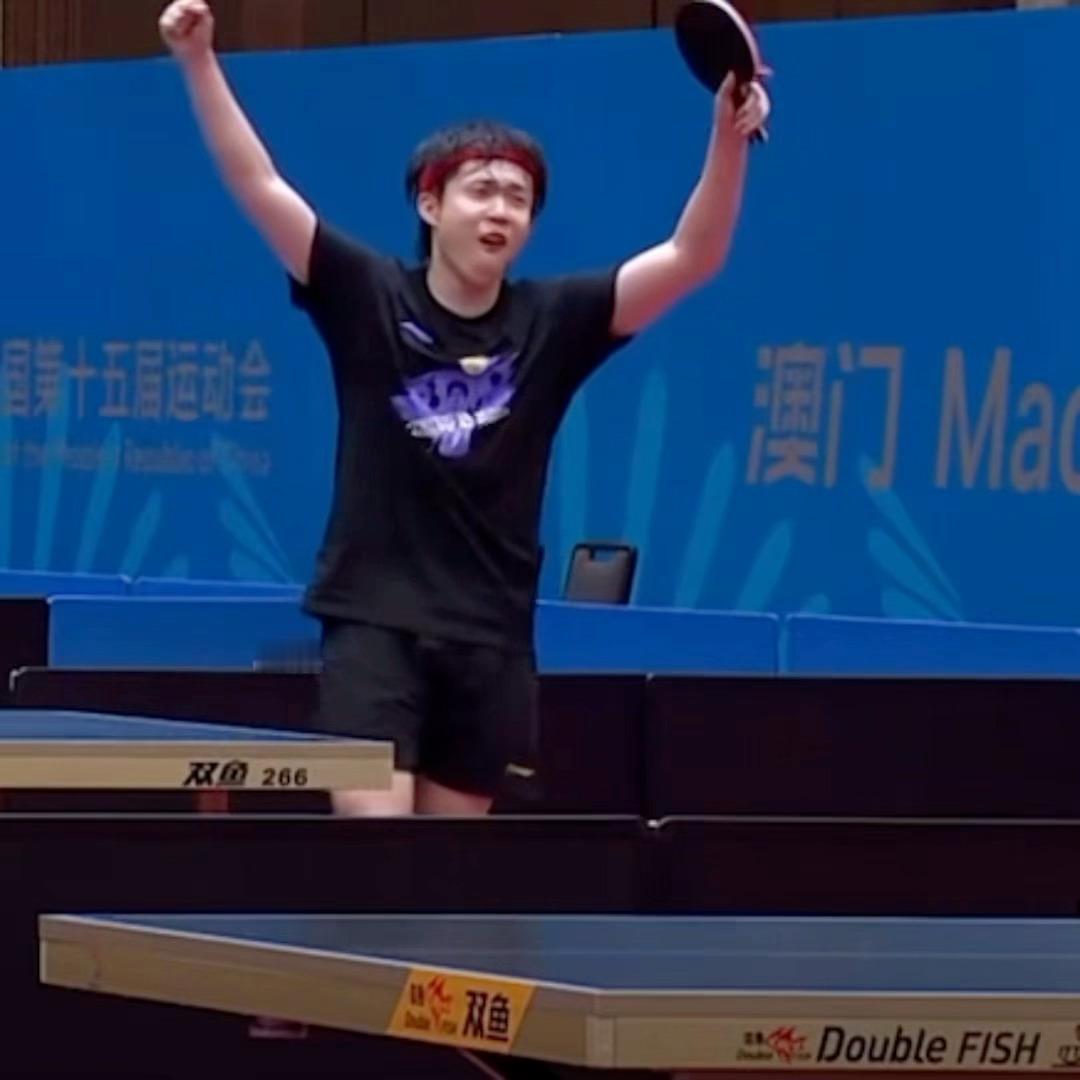 哈哈哈可爱耶[柯基] ​​​