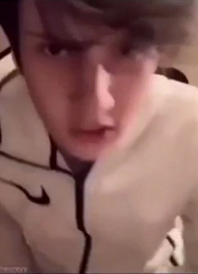 阿飞二联四个人必须全部拿下 