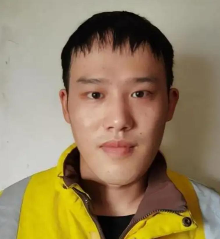 杭州，21岁外卖员叶阳辉接到了一单特殊的配送。订单备注栏里只写了六个字："别放门
