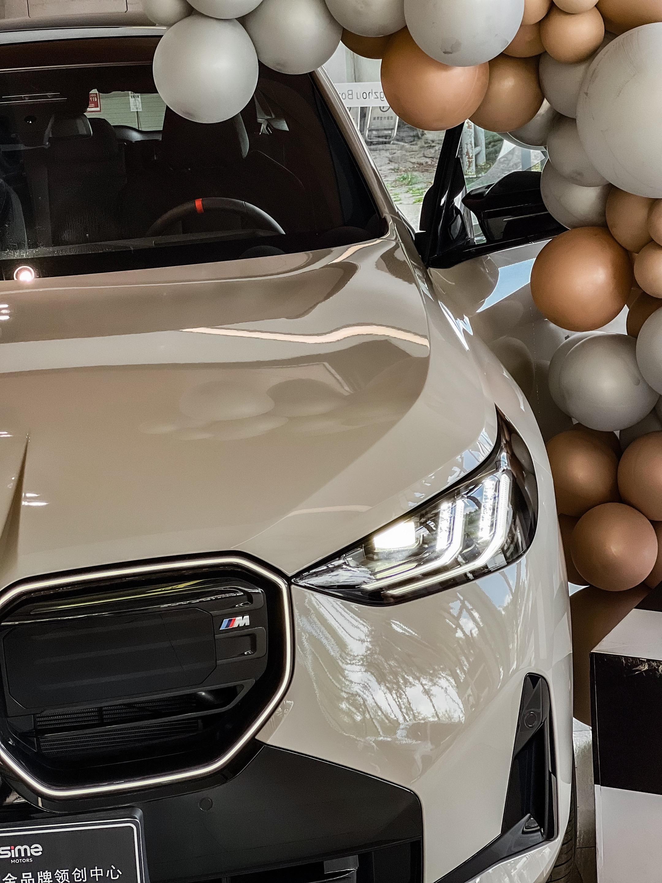 广州首台沙丘灰X3M50提车啦！有一说一，全场景用车的话四秒六的加速是...