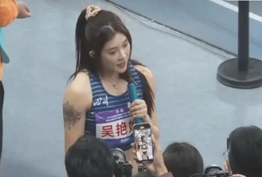 又美又能打！国内第1，吴艳妮12天2冠！