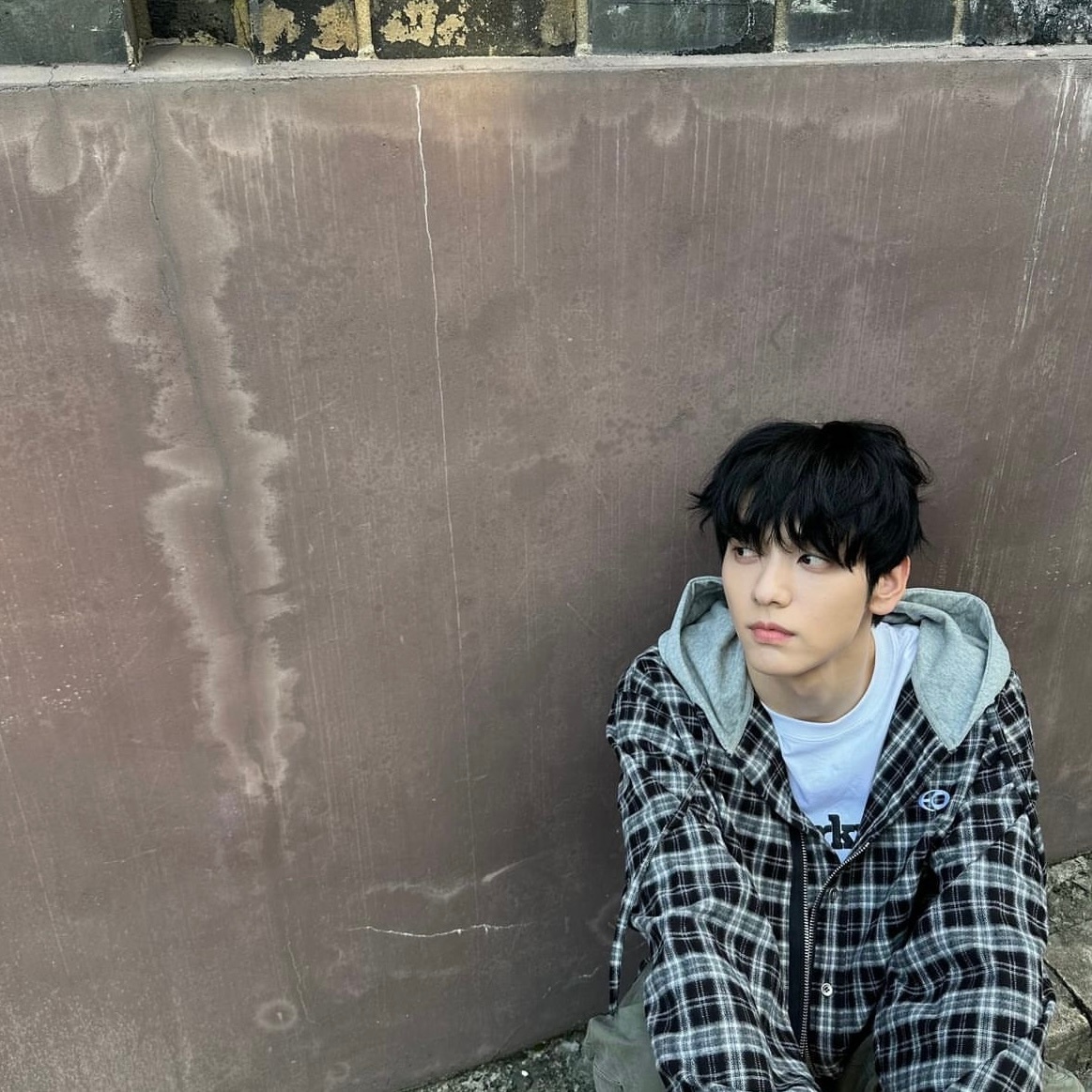 秀彬ig更新：#monthly soobin我的9月 ​​​