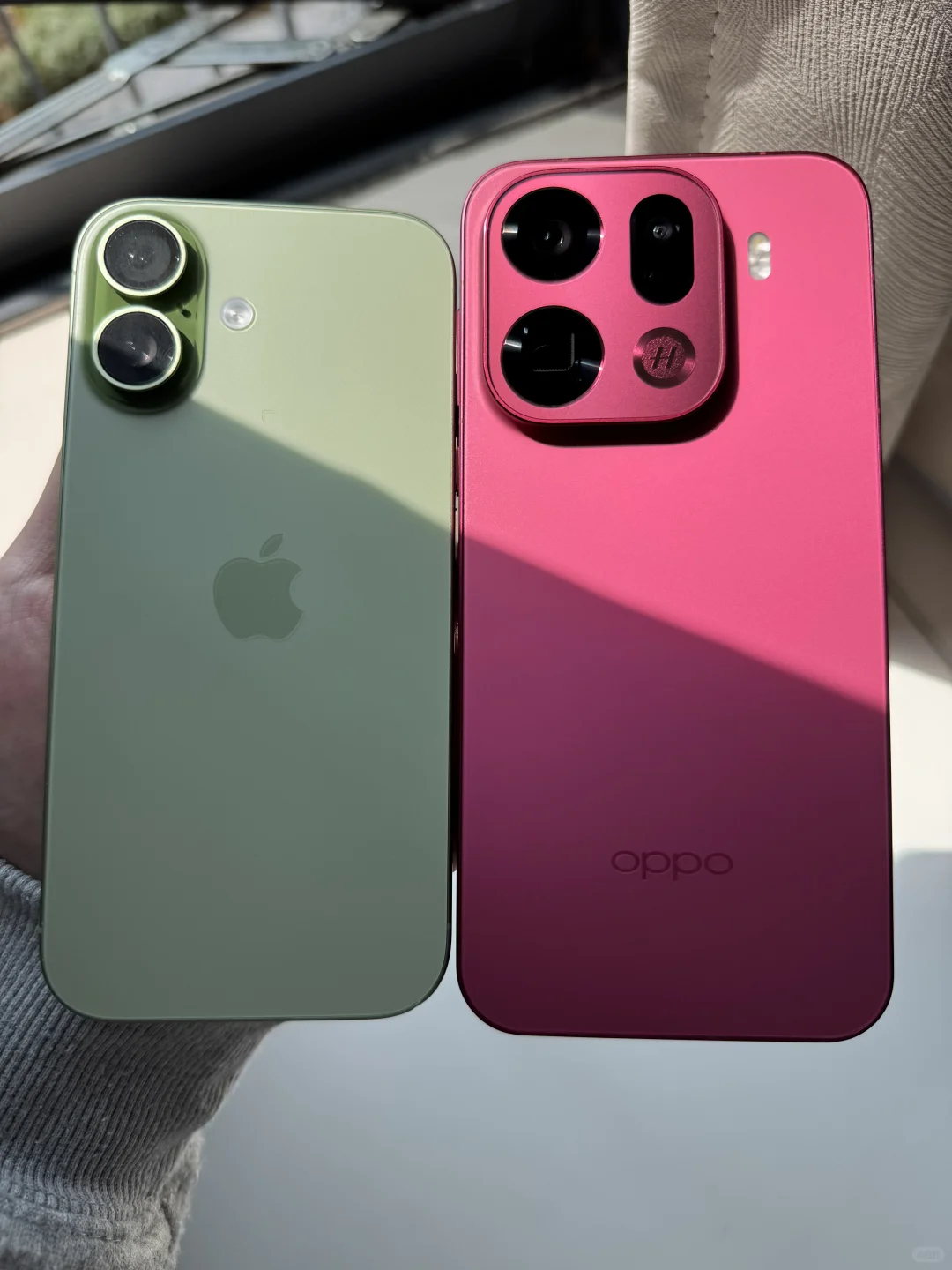 真不是错觉，现在 OPPO 用着比 iPhone 顺手太多！抛开 AI 功能断层
