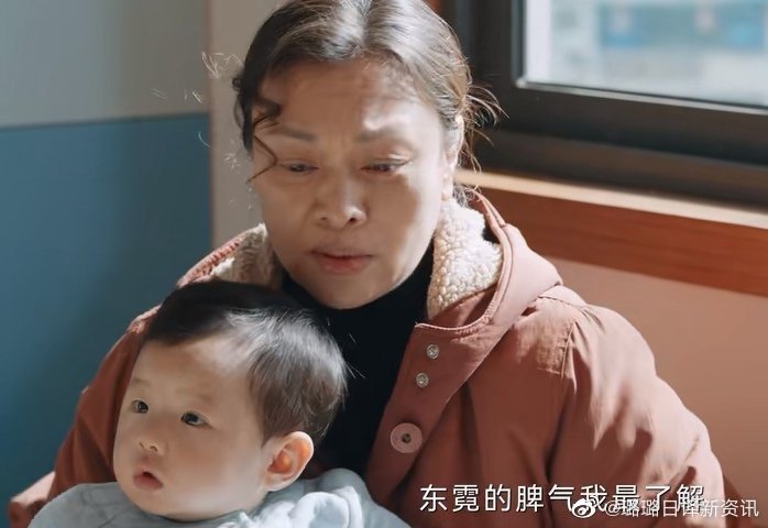 知女莫若母，《龙城》里最了解东霓要强个性的不是西决，是东霓她妈王彩霞。因为东霓和