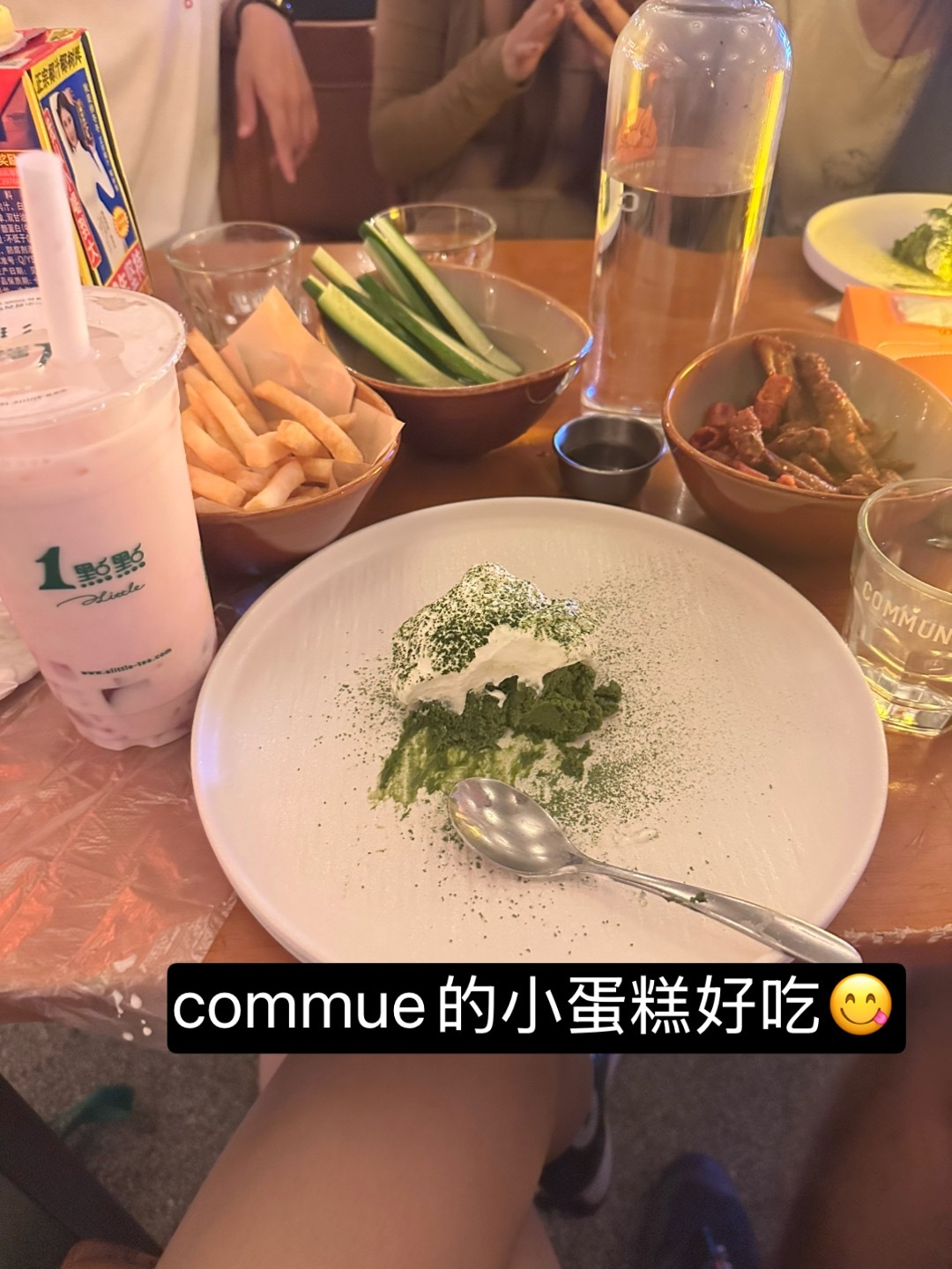 放假三天吃了五斤的小姐姐一枚