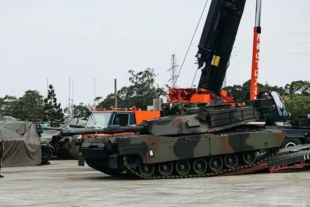 怪不得解放军不拦，国民党早发现不对，美国售台坦克果然有问题！
 
2019年，美