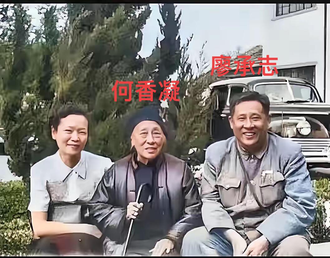 他出生于日本，是名门之后，一生七次入狱，屡遭酷刑，还曾戴着手铐参加长征。

他是