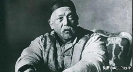 袁世凯顿顿鸡汤鹿茸、5点进补，贴身侍卫揭秘：他的短命，全是自己“补”出来的
 