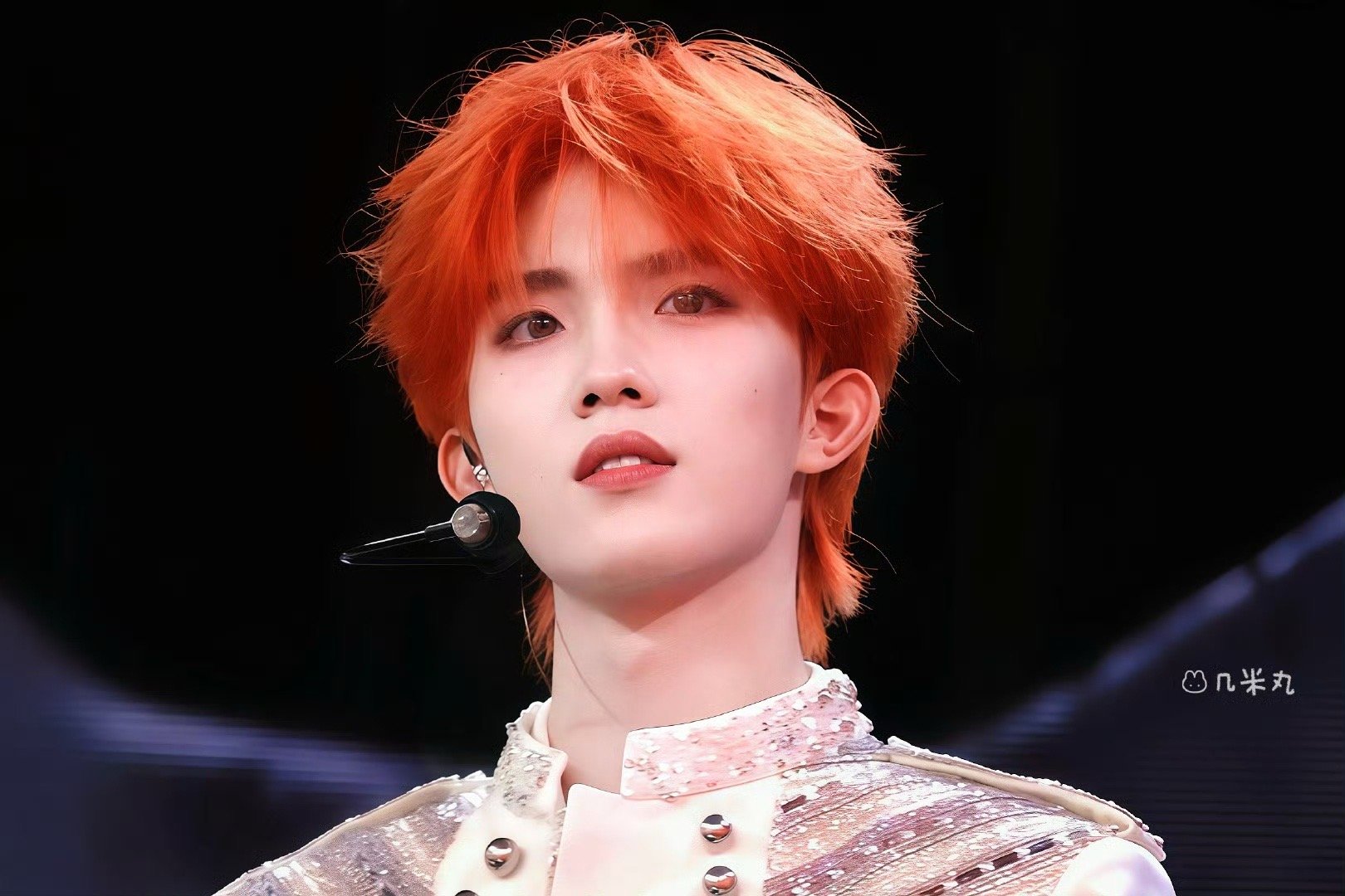 苏新皓上了一节hiphop舞蹈课那就坐等我们小苏的新舞台新风格啦！好期待好期待 