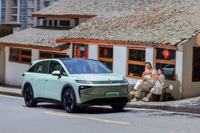 7月15日，2026款启辰VX6上市，新车对细节配置进行了升级。新车搭载鲁班电池