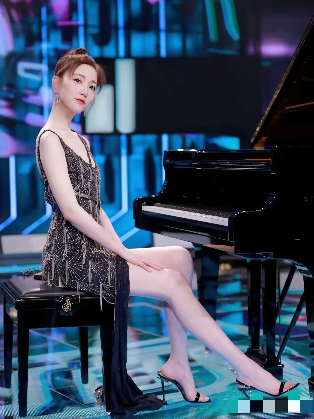 张纯烨：我认为这是她最好的一张照片！