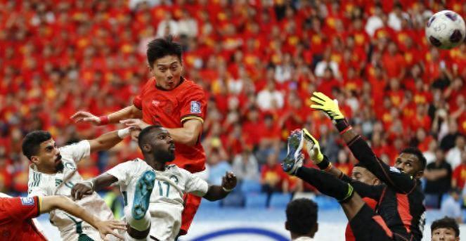 9月10日晚，中国足球在世预赛18强赛C组第二轮中，主场对阵沙特阿拉伯。尽管中国