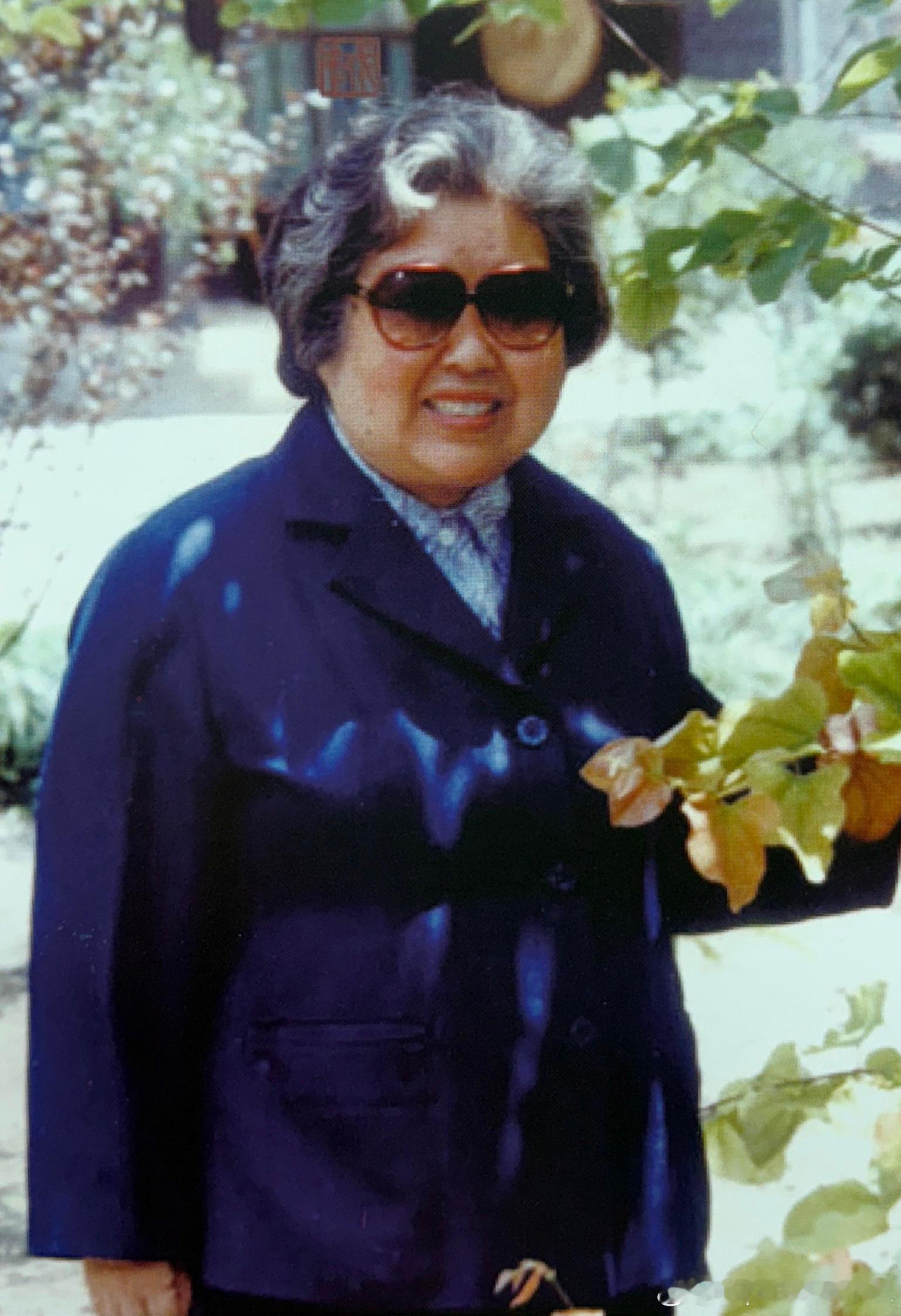 80年代中期的吴小楼，她是越剧十姐妹之一越剧