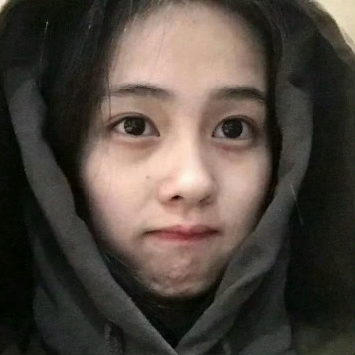 一家三口 