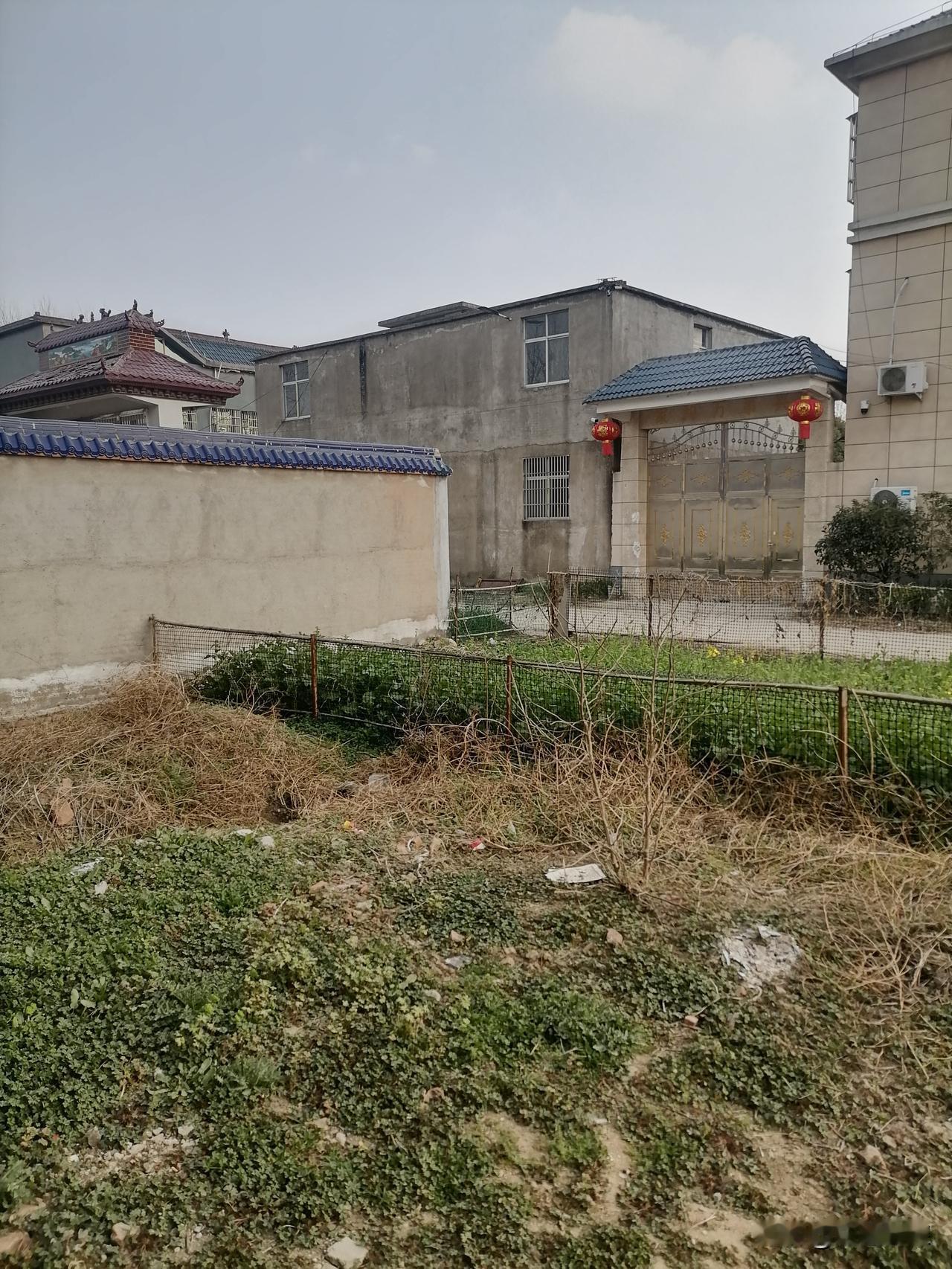 60岁以后的养老问题咋办？这确实是一个扎心的问题。
现在大多数的家庭都是一个孩子