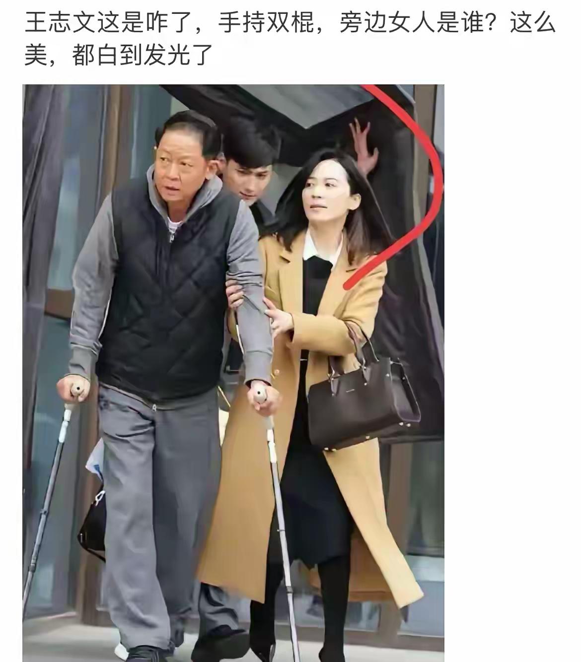 顶流男神老了，真的老了，不过依旧帅气！
大家看出来他是谁了吗？