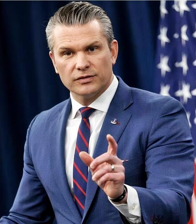 快讯！美国防长拒绝回应中国、俄罗斯呼吁停止袭击伊朗。刚刚，美国防长赫格塞斯在记者