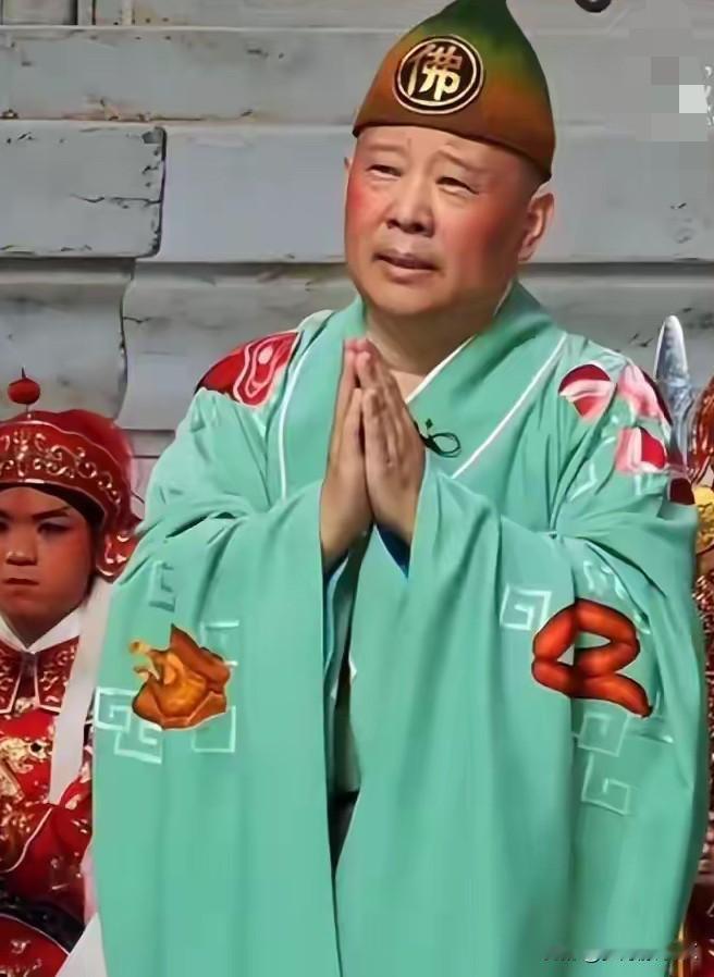 郭德纲演出这事立案调查，没想到还把儿子郭麒麟给牵连了。本来郭麒麟靠着自己在娱乐圈