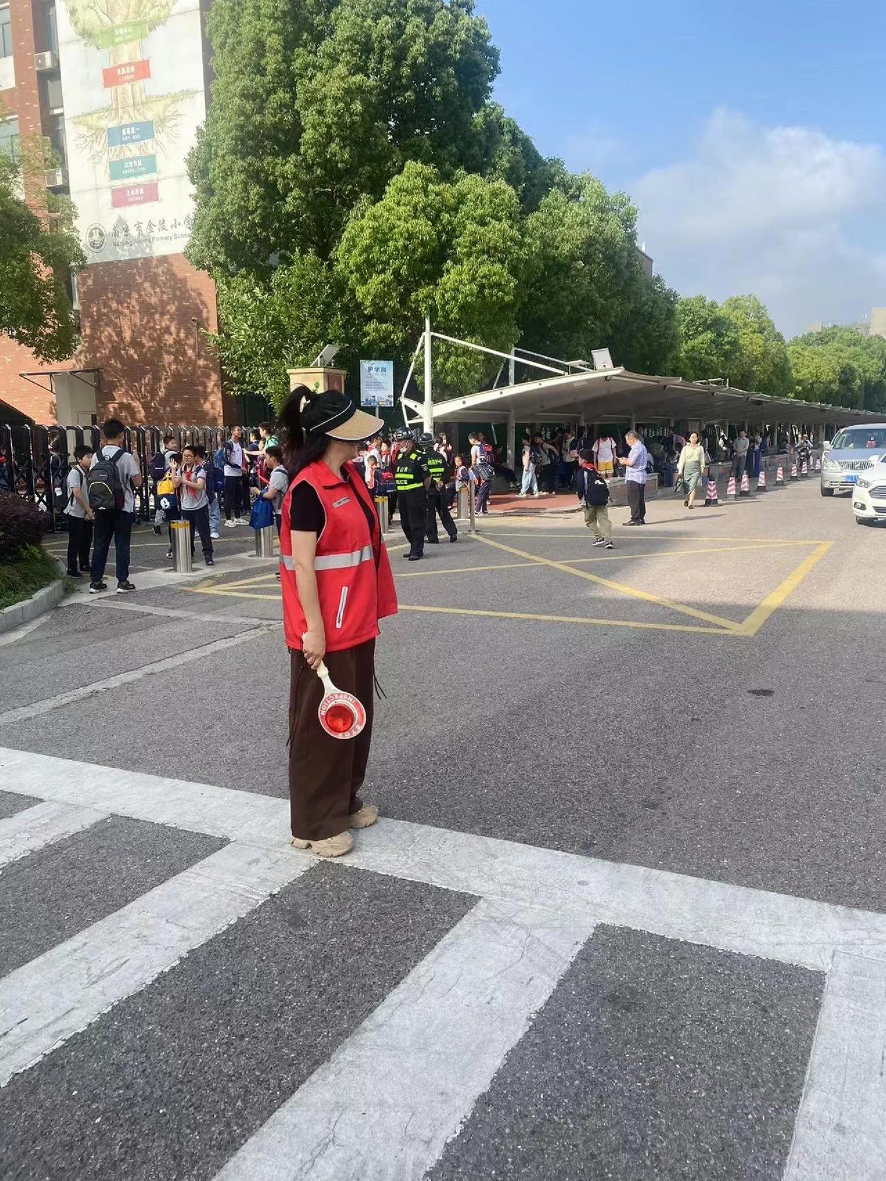 终于知道现在的年轻人为什么越来越多不想要小孩了！

越来越多的人对于生育和育儿持