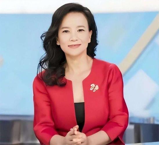 光环笼罩下的“双面主持人”前央视财经节目主持人成蕾甘当间谍，国外间谍渗透有多疯狂