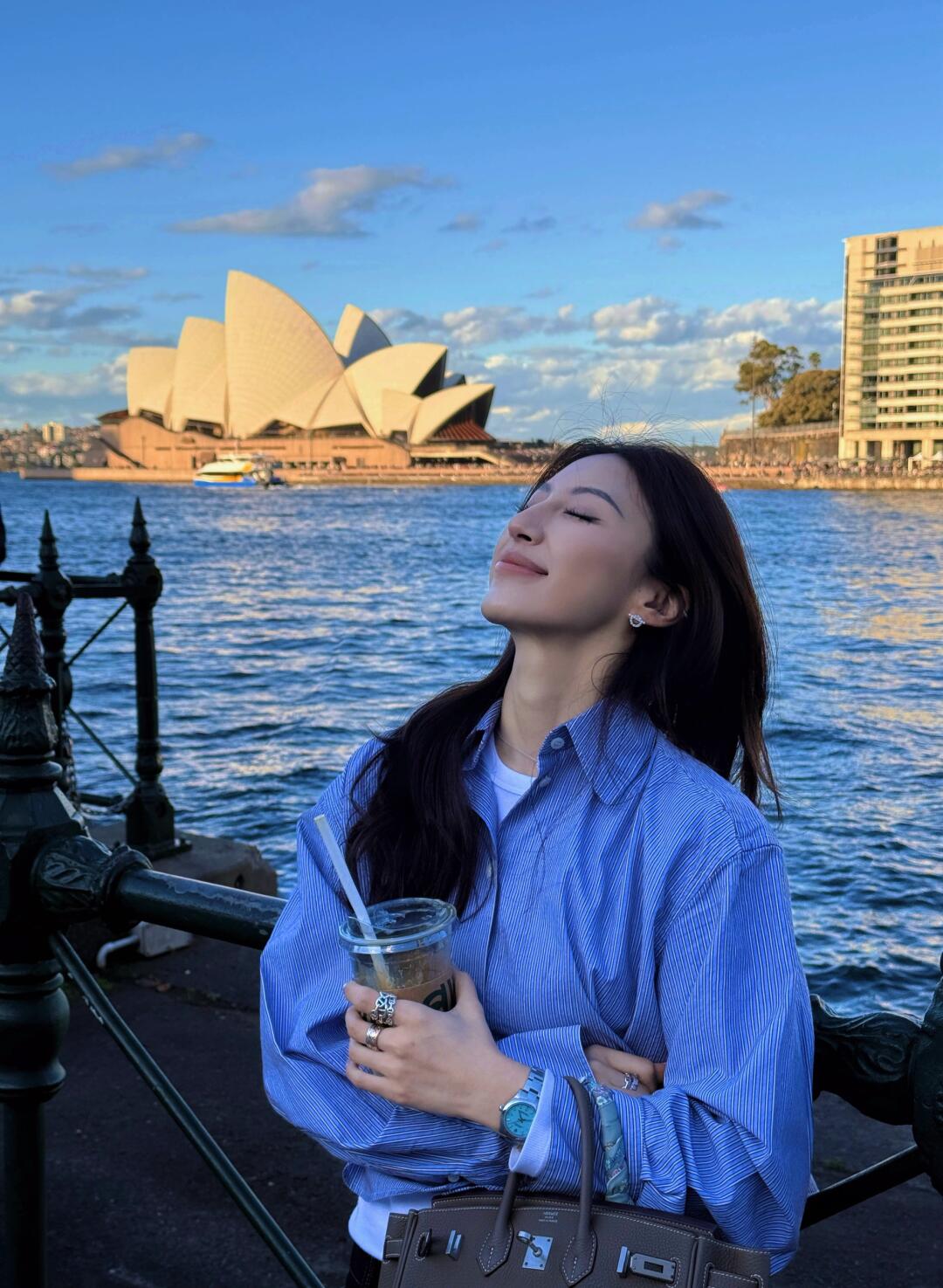 蓝色悉尼🩵