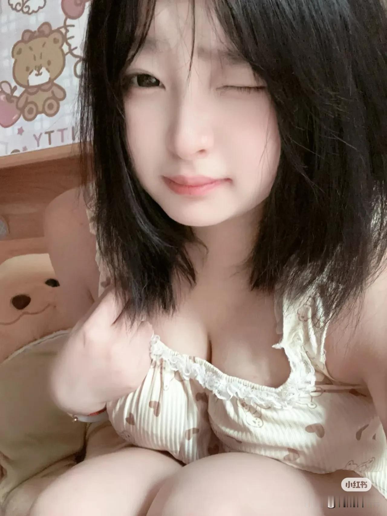 美女营地350