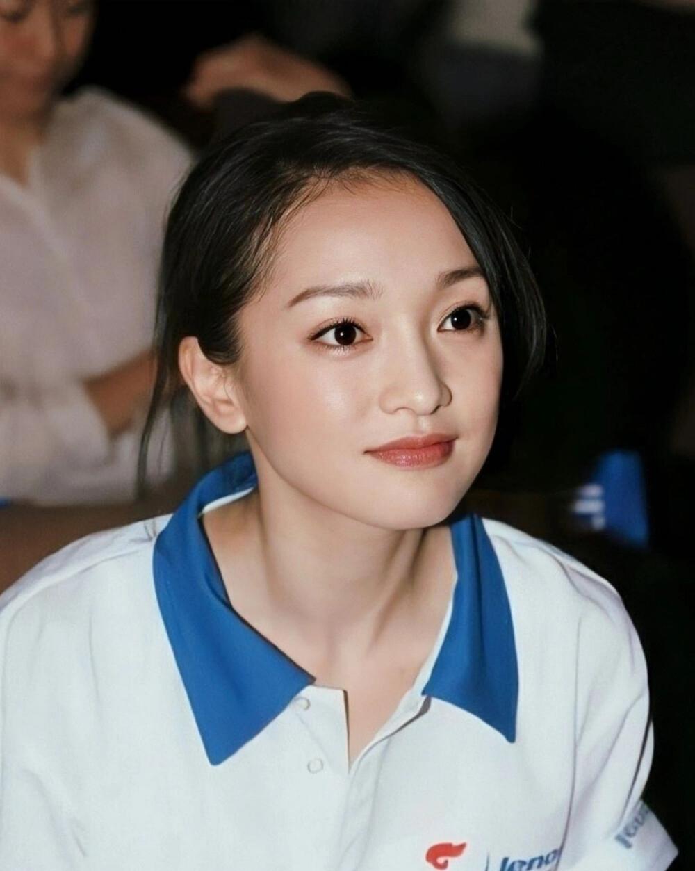 影后周迅为爱下嫁选择闪婚，女强男弱的婚姻本就隐患重重，丈夫婚后张口借三百万创业，