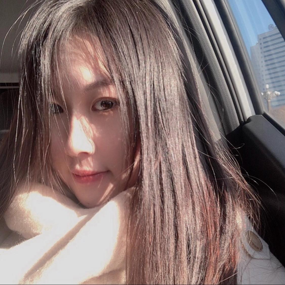 跟个风 好像没过去很久  又好像过去了很久